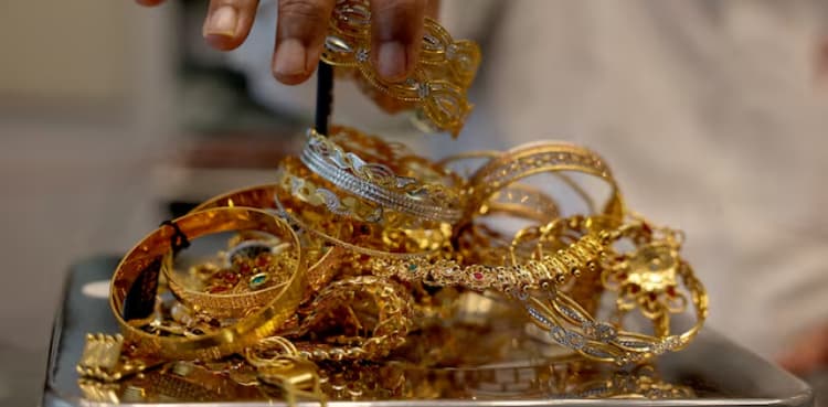 Gold prices fall sharply in Pakistan - June 3, 2026