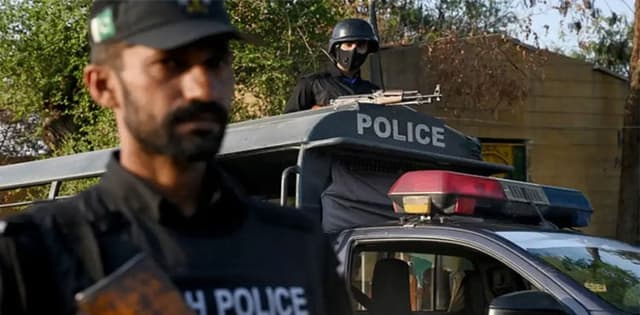 Karachi judiciary security affected as police fuel supply suspended