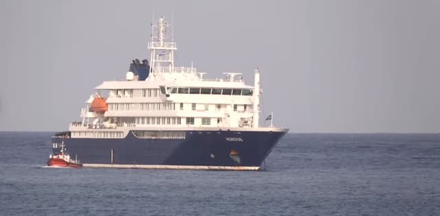 Hantavirus-hit cruise ship arrives in Spain’s Canary Islands
